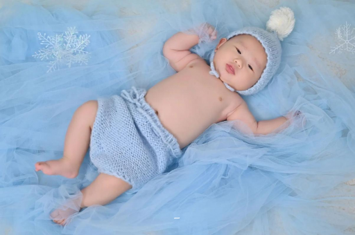 长葛摸孕妇肚子沾喜气